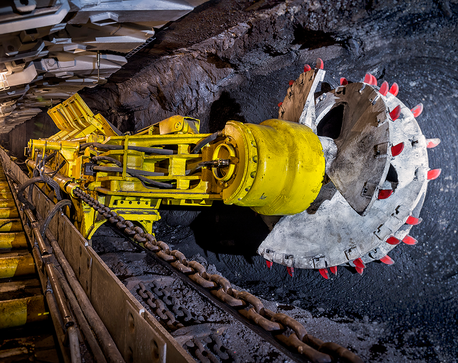 Long wall mining